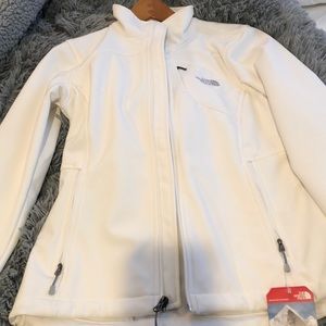 New north face white jacket